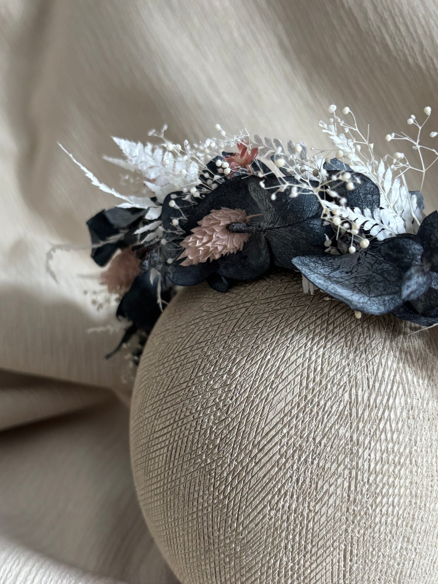 | Couronne Zainie |