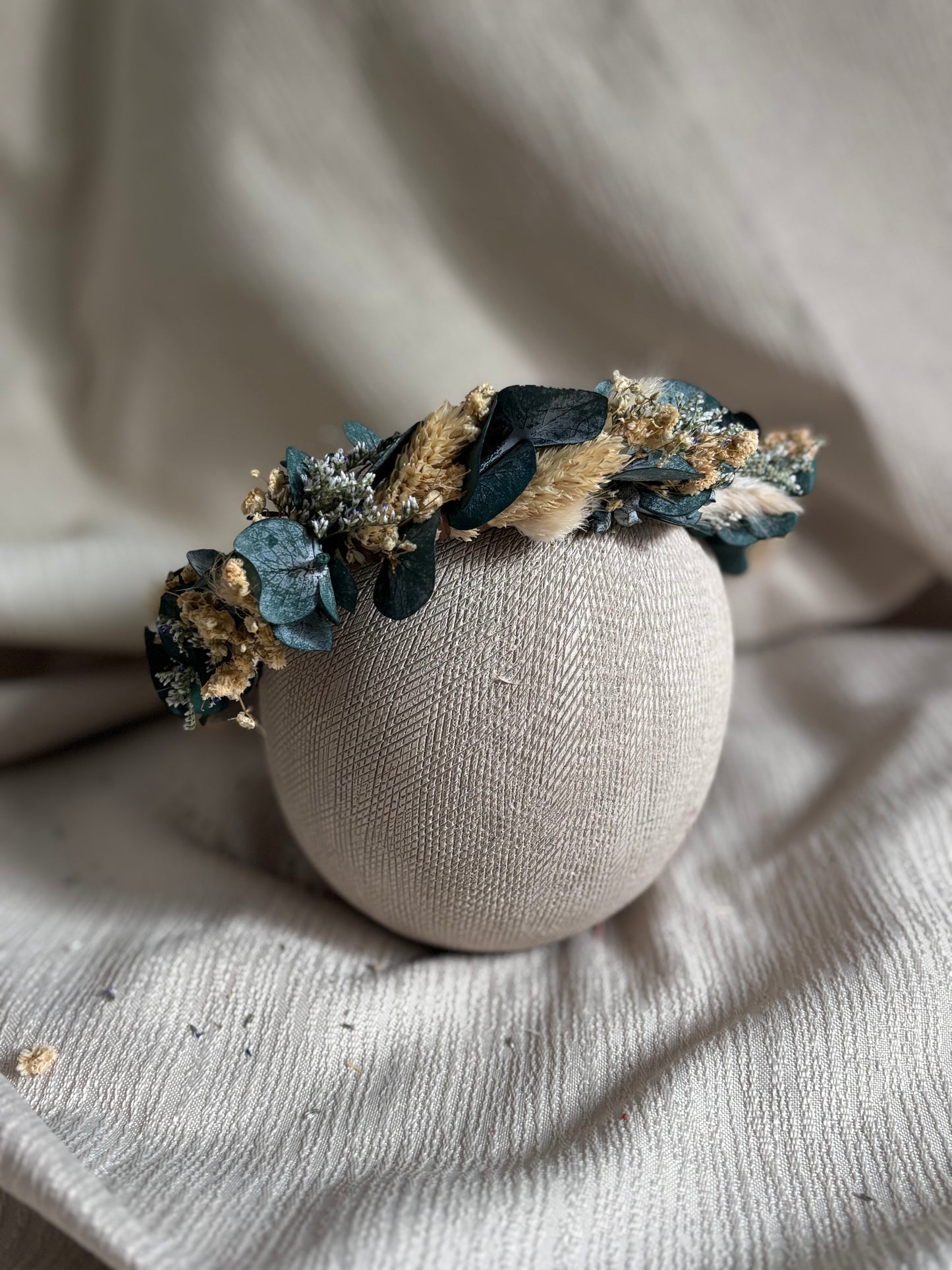 | Couronne Daniela |