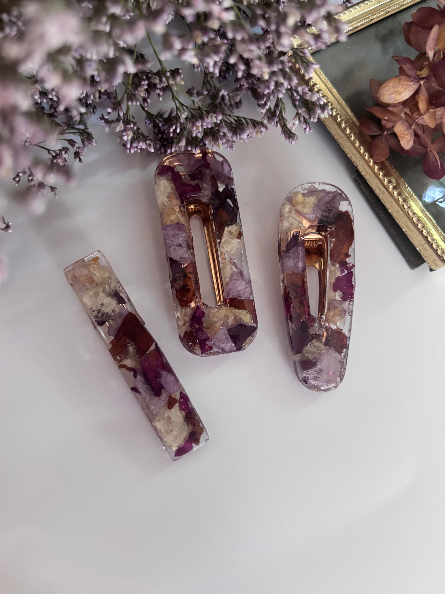 Lot de 3 barrettes en fleurs séchées surcyclées - COULEURS ET COMPOSITION SURPRISE
