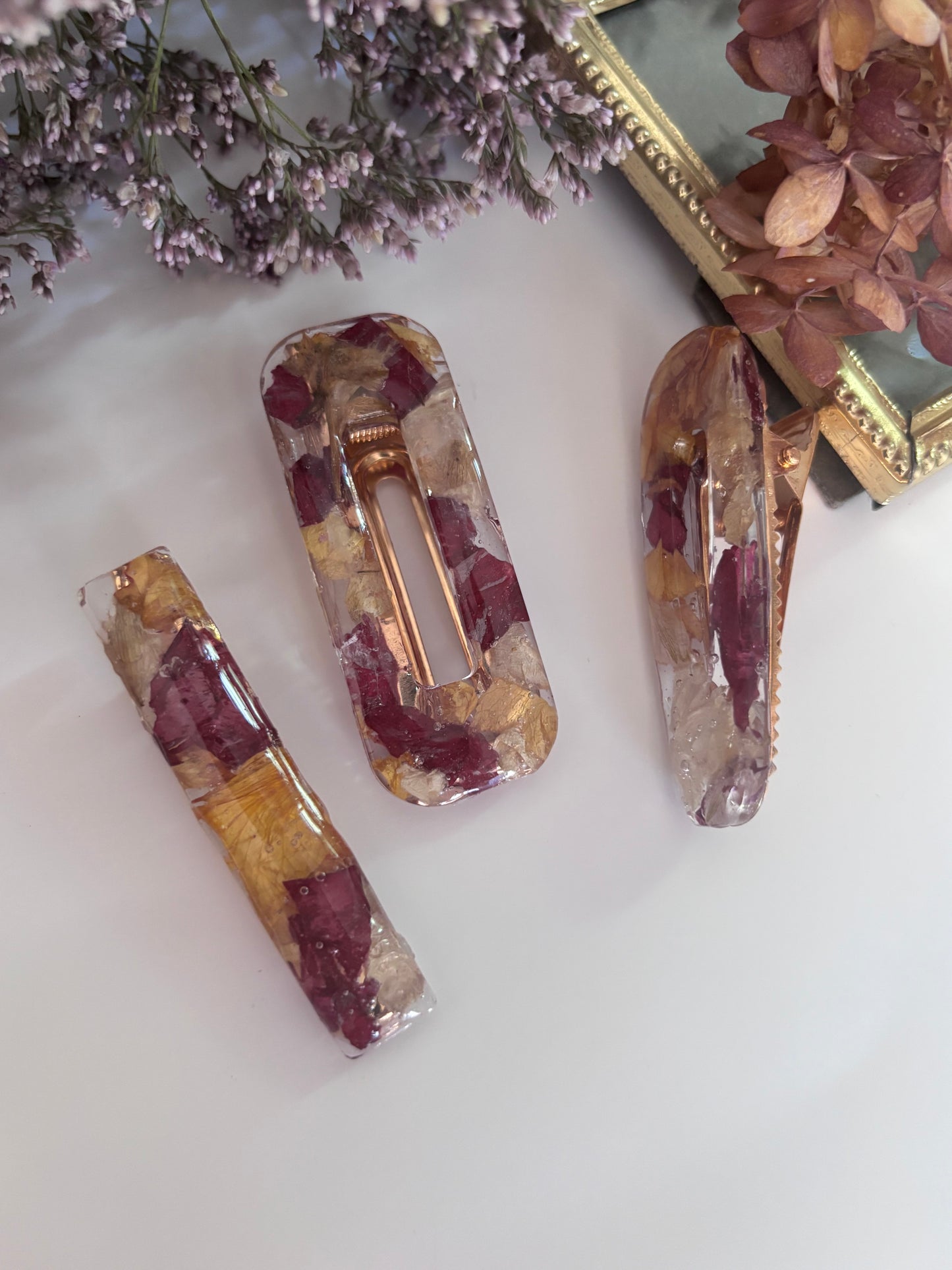 Lot de 3 barrettes en fleurs séchées surcyclées