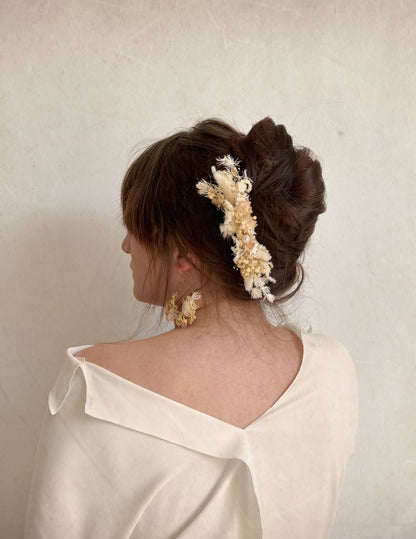 | Ensemble de la collection Clémence | Peigne et boutonnière asssortie