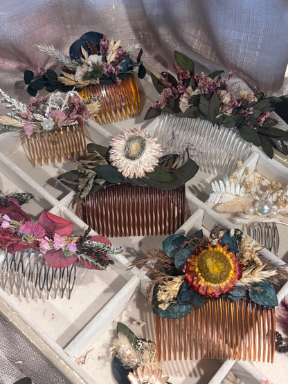 Atelier – Composition d'un peigne  en fleurs séchées