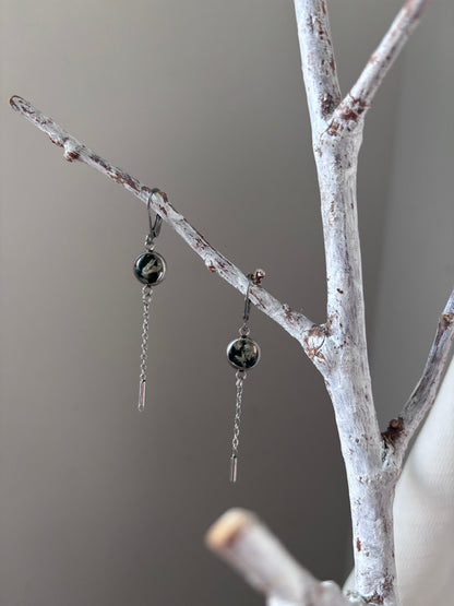 | Symphonie florale | Boucles d’oreilles en fleurs séchées et résine | #1013