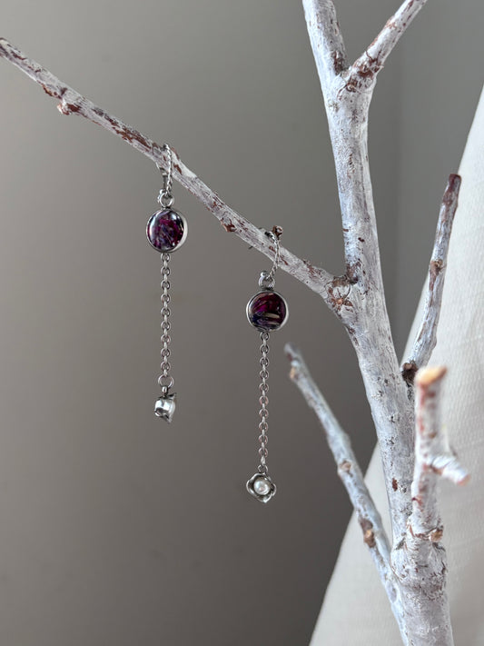 | Symphonie florale | Boucles d’oreilles en fleurs séchées et résine | #1006