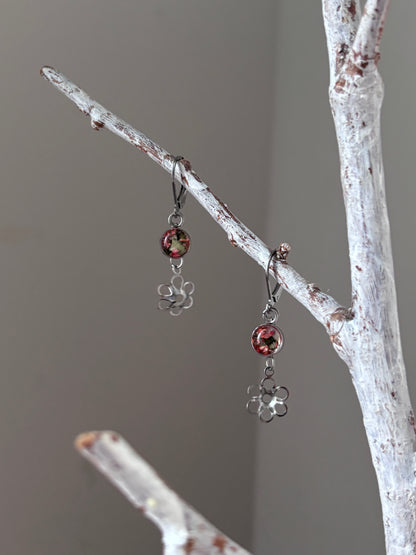 | Symphonie florale | Boucles d’oreilles en fleurs séchées et résine | #1007
