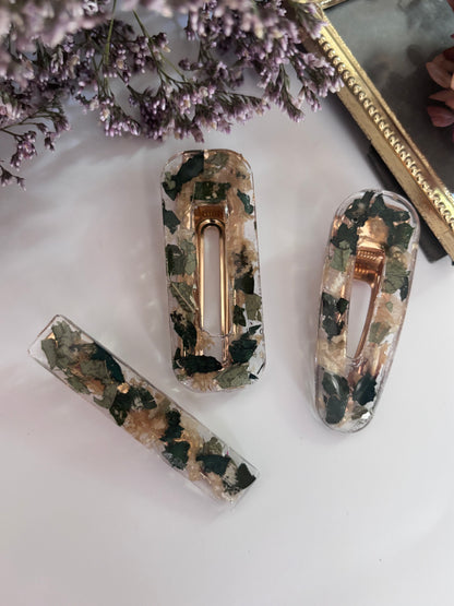 Lot de 3 barrettes en fleurs séchées surcyclées